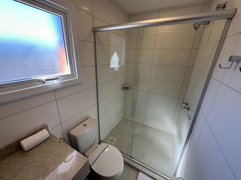 Apt Novo de 2 Quartos no Centro de Gramado