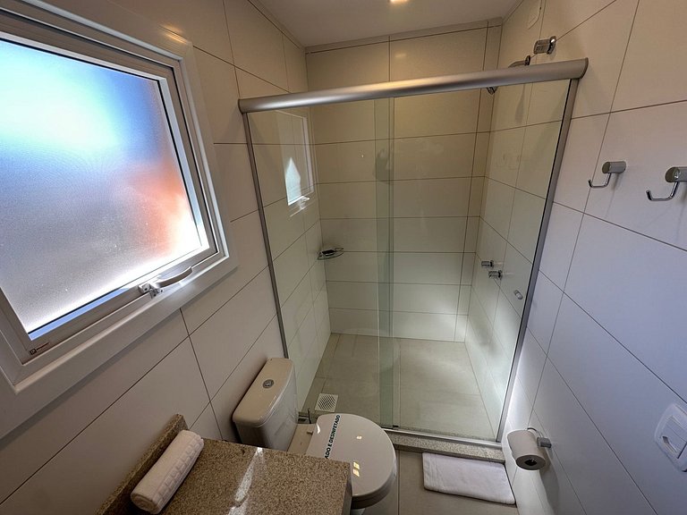 Apt Novo de 2 Quartos no Centro de Gramado