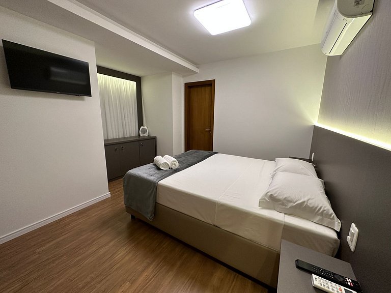 Apt Novo de 2 Quartos no Centro de Gramado