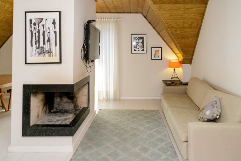 Fireplace and coffe on the Main Street of Gramado!