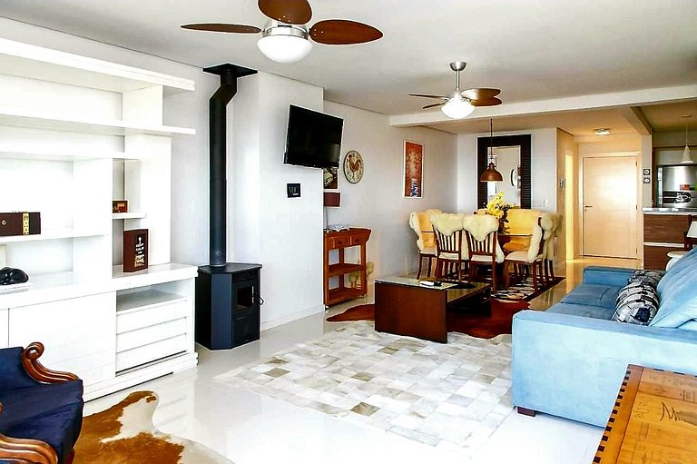 Location and Privileged View in Gramado