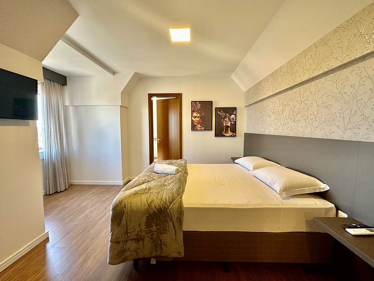 Curta seu apartamento a 500m da Borges de Medeiros