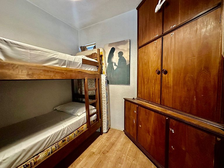 Apartamento retrô dentro da Rua Coberta