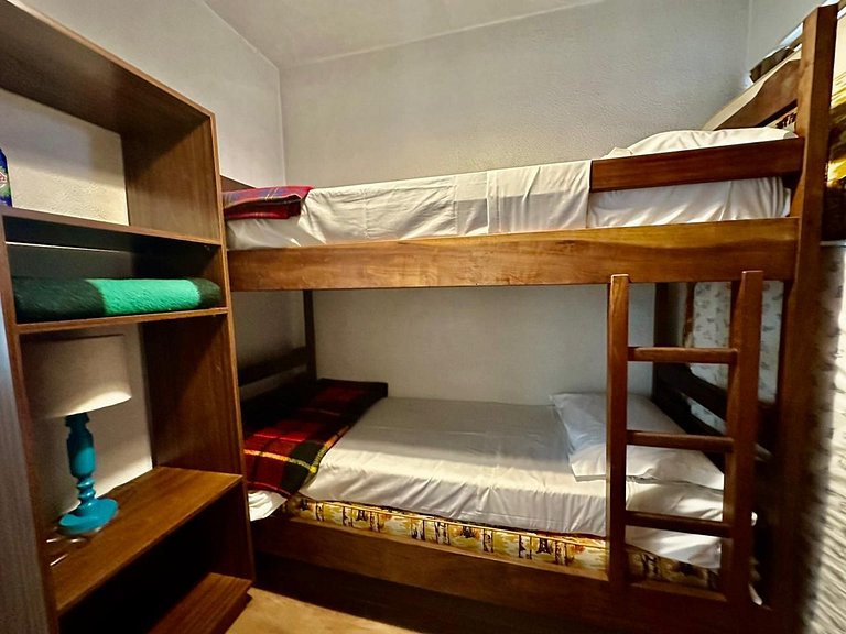 Apartamento retrô dentro da Rua Coberta