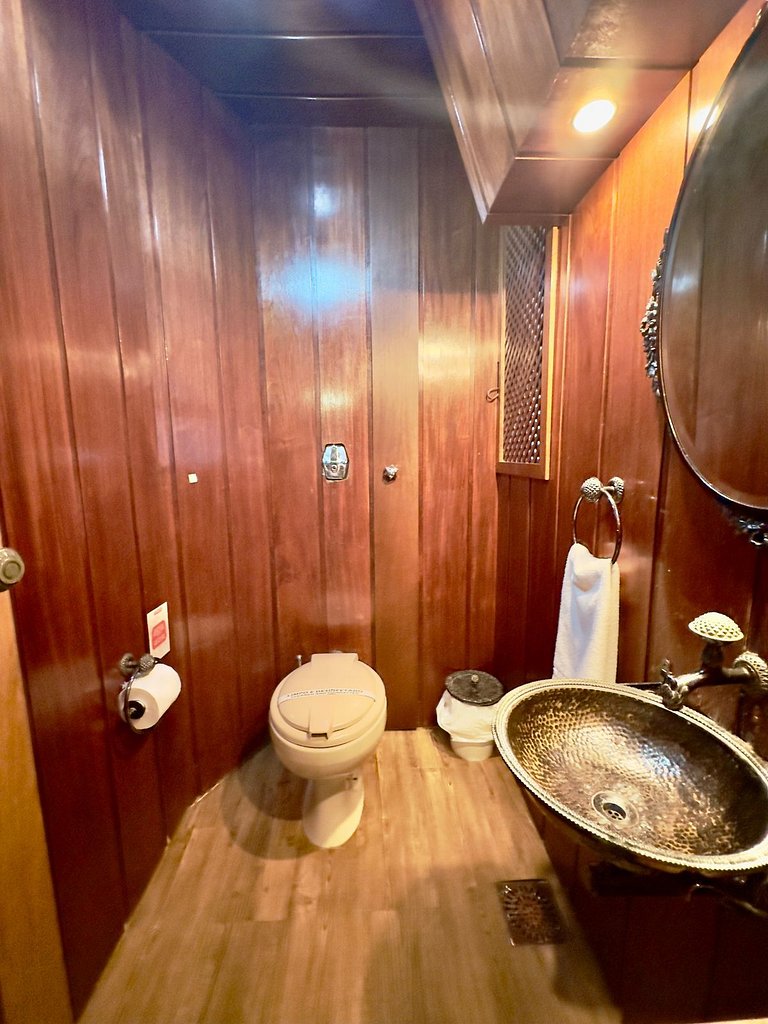 Apartamento retrô dentro da Rua Coberta