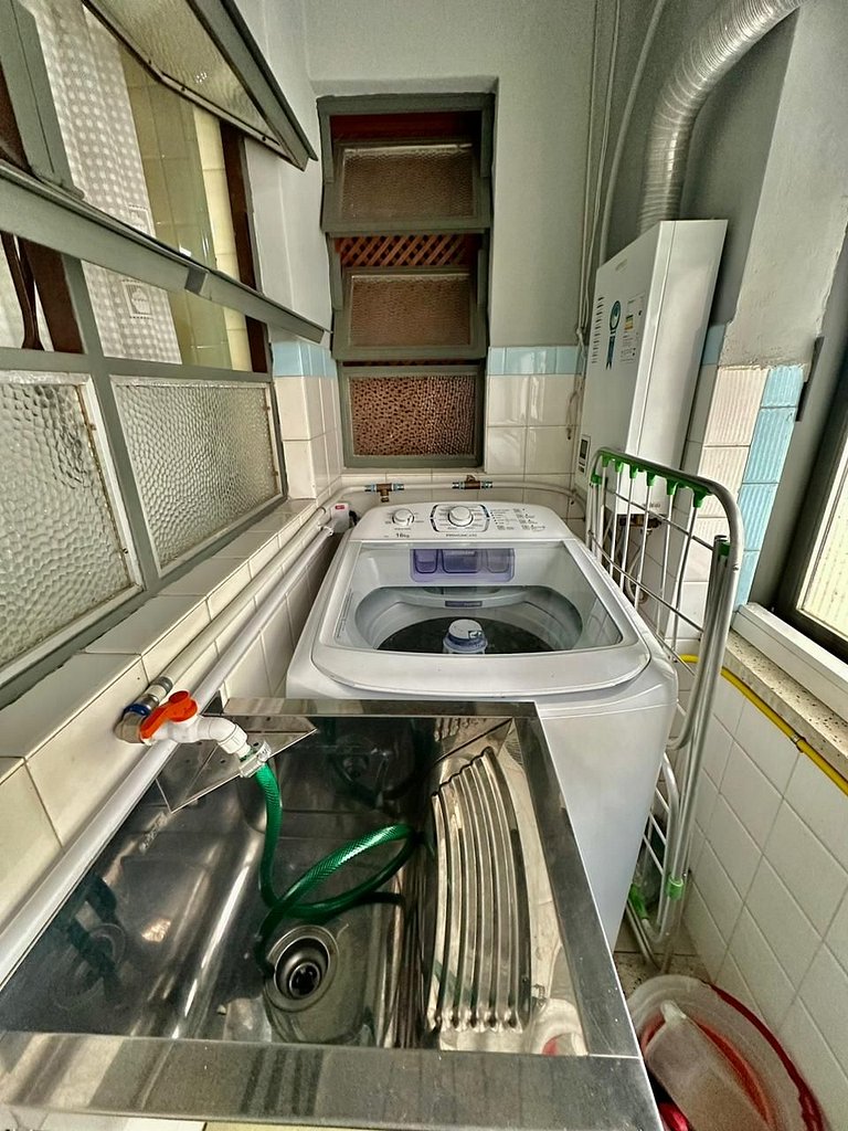 Apartamento retrô dentro da Rua Coberta