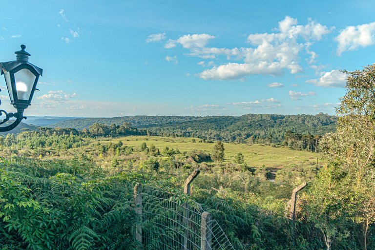 Hospedagem Exclusiva! Charme e Conforto em Gramado
