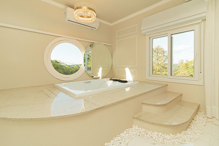 Hospedagem Exclusiva! Charme e Conforto em Gramado