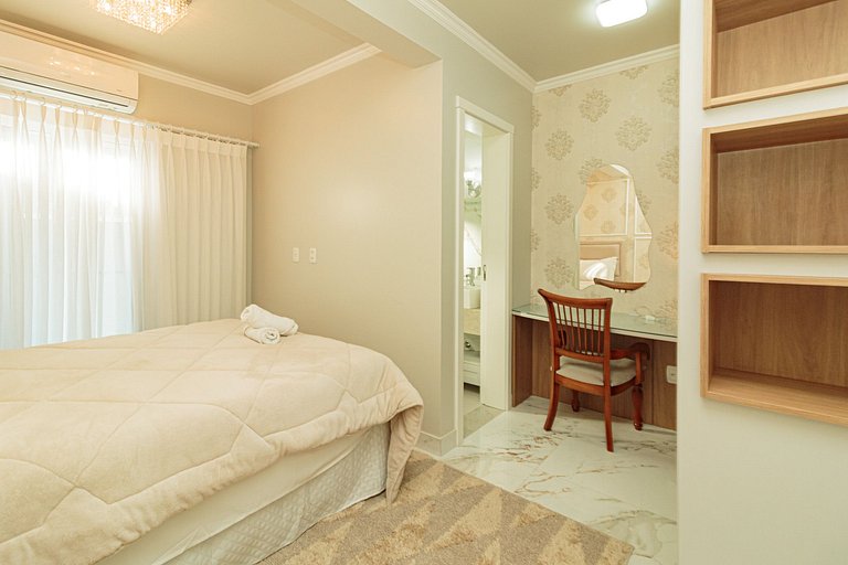 Hospedagem Exclusiva! Charme e Conforto em Gramado