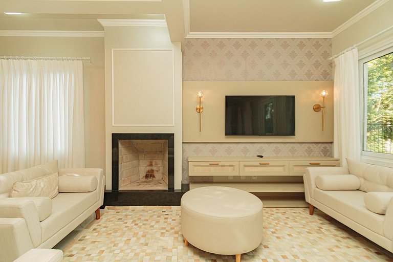 Hospedagem Exclusiva! Charme e Conforto em Gramado