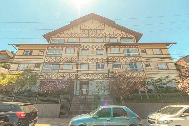 Extraordinário Apartamento no Centro de Gramado