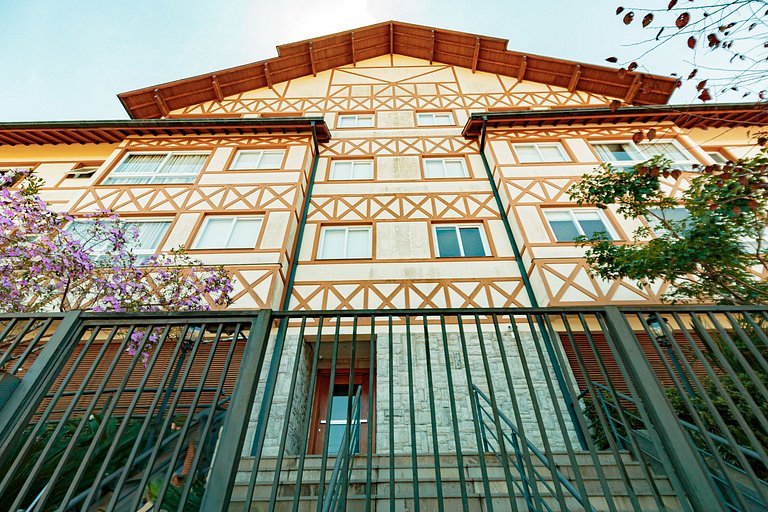 Extraordinário Apartamento no Centro de Gramado