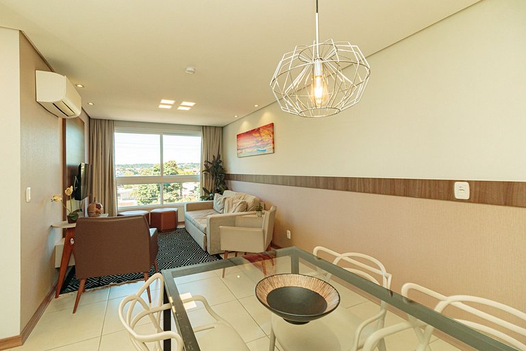 Extraordinário Apartamento no Centro de Gramado