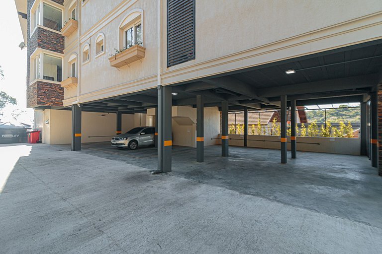 Ap 1 Dormitório com garagem ampla e churrasqueira