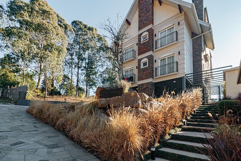 Ap 1 Dormitório com garagem ampla e churrasqueira