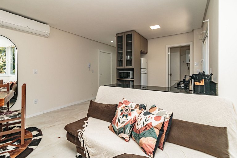 Ap 1 Dormitório com garagem ampla e churrasqueira