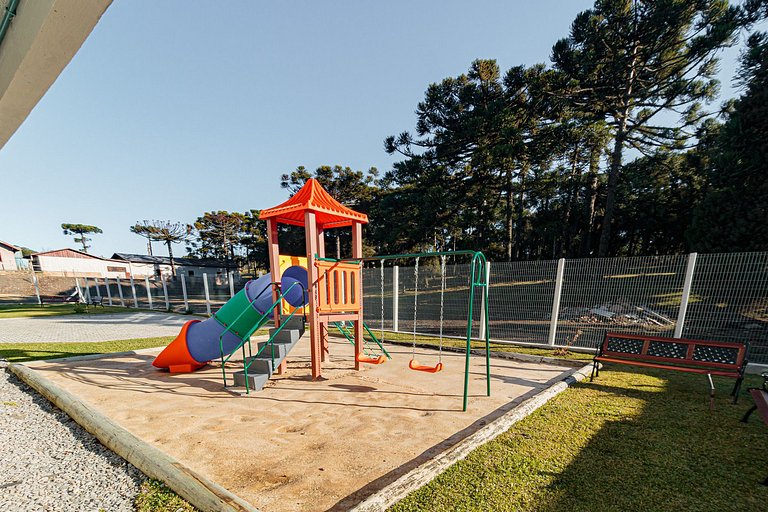 2 suítes + churrasqueira com vista para araucárias