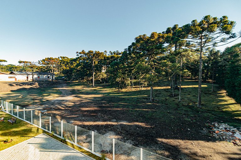 2 suítes + churrasqueira com vista para araucárias