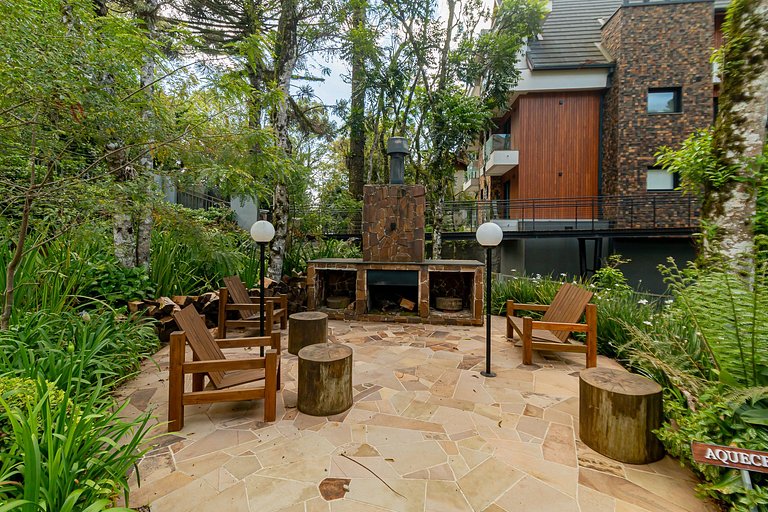 Apto Novo e Completo 2 Suítes no Bairro Bavária