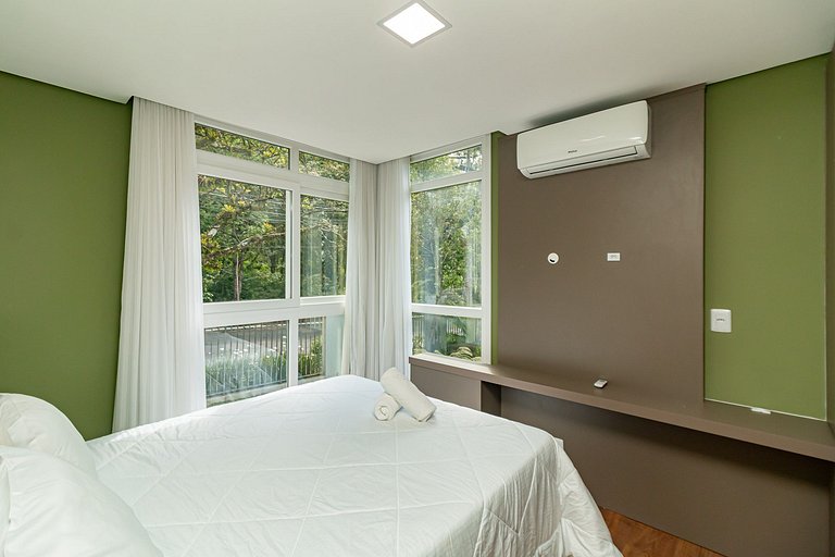 Apto Novo e Completo 2 Suítes no Bairro Bavária