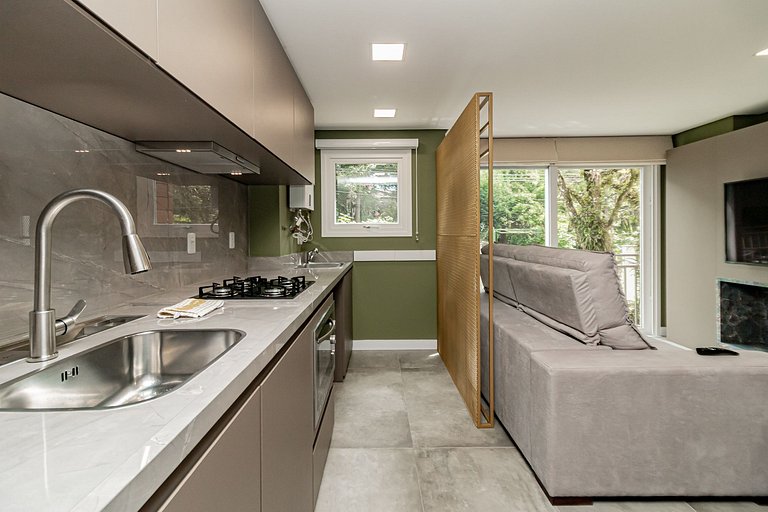 Apto Novo e Completo 2 Suítes no Bairro Bavária