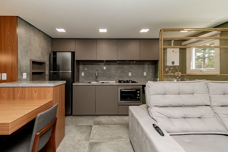 Apto Novo e Completo 2 Suítes no Bairro Bavária