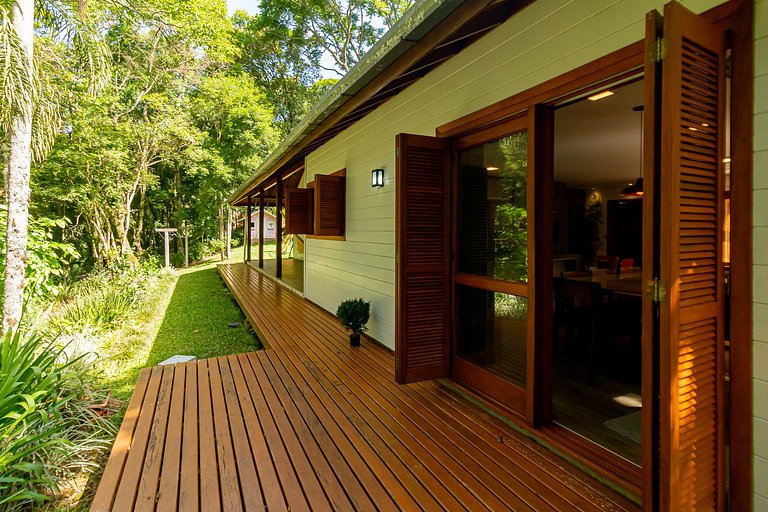 Refúgio dos Sonhos: Casa de Campo junto a Natureza