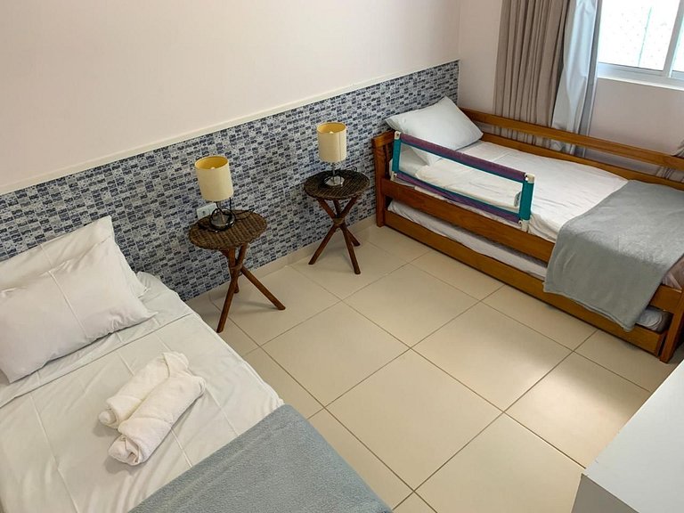 Aconchegante 2 dormitórios com 3 piscinas