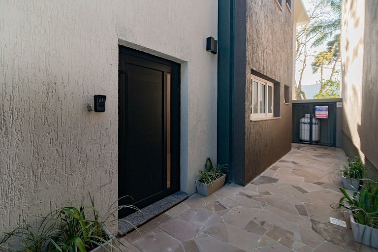 Apartamento Lindo na Várzea Grande - Com Sacada